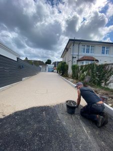 laying resin bond driveway