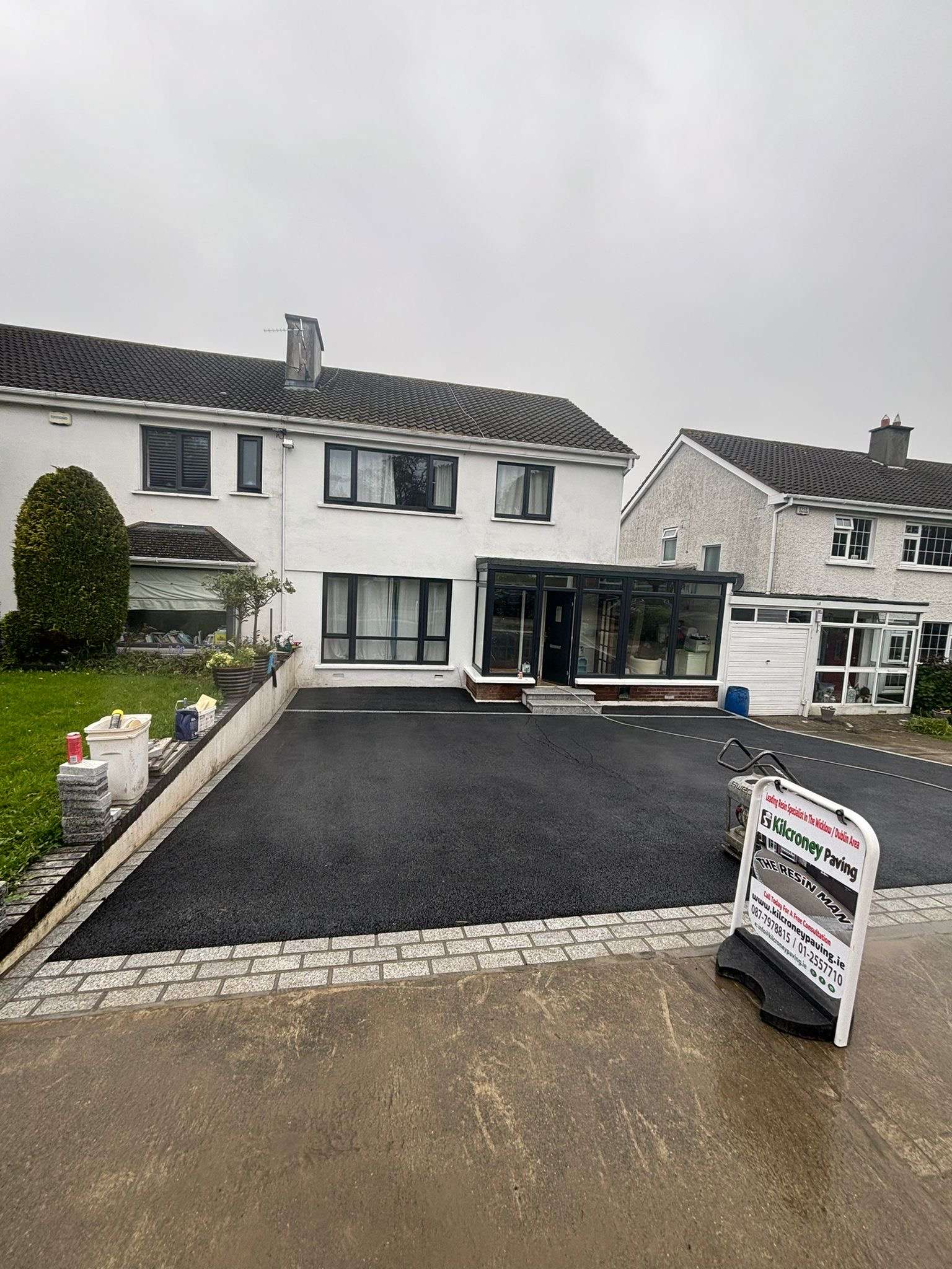 new tarmac driveway installation